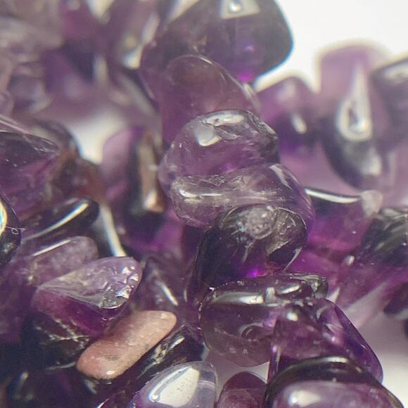 VTG Y2K Amethyst Chip Necklace 36" Natural Purple Gemstone Boho Strand Jewelry - Picture 8 of 16